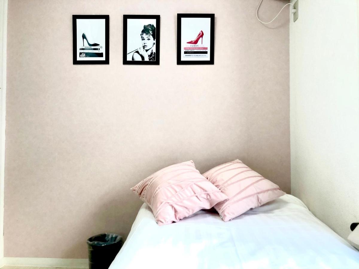 Fact Dream House 新宿三丁目徒歩3分色々揃うワンルーム Appartement *